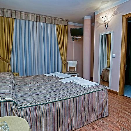 Hostal Stop Cantalejo Ngoại thất bức ảnh